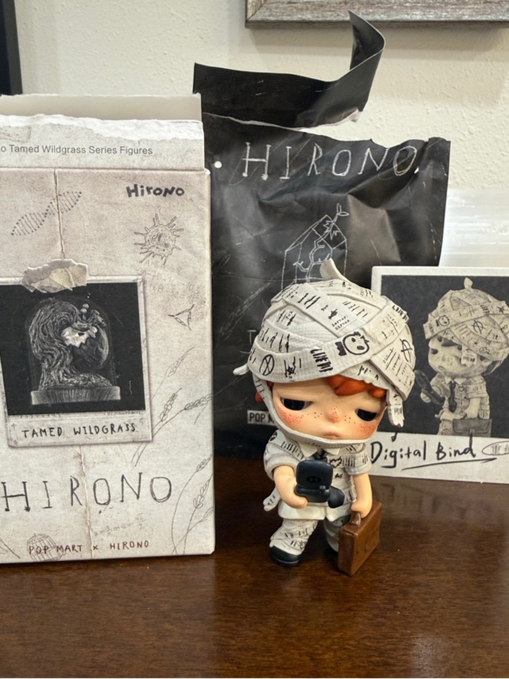 Hirono: Tamed Wildgrass Series- Digital Bind